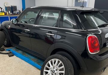 Mini Cooper 74.300 km 11.990 &euro; Wunstorf 31515
