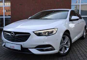 Opel Insignia 110.000 km 12.990 &euro; Hannover 30177