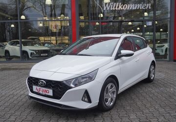 Hyundai i20 62.000 km 14.990 &euro; Hannover 30179