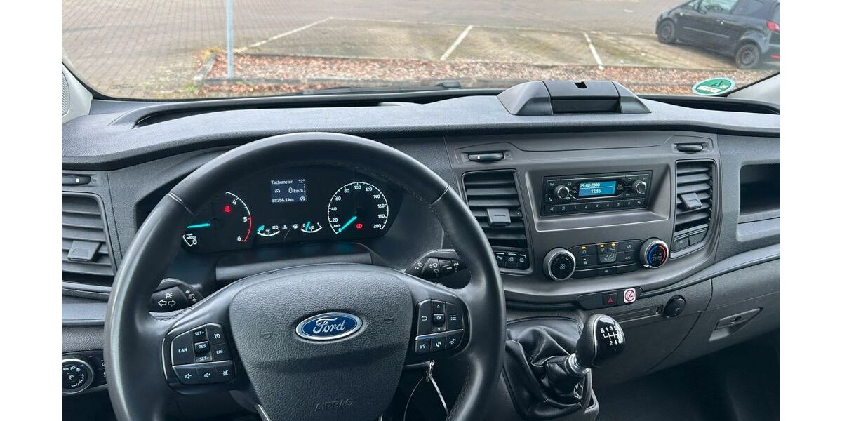 Ford Transit Custom 88.000 km 17.500 &euro; Neustadt am Rübenberge 31535