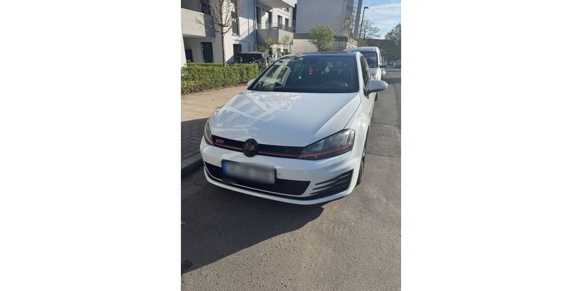 VW Golf 152.000 km 16.999 &euro; Hannover 30165