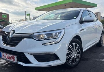 Renault Megane 88.000 km 8.499 &euro; Burgdorf 31303