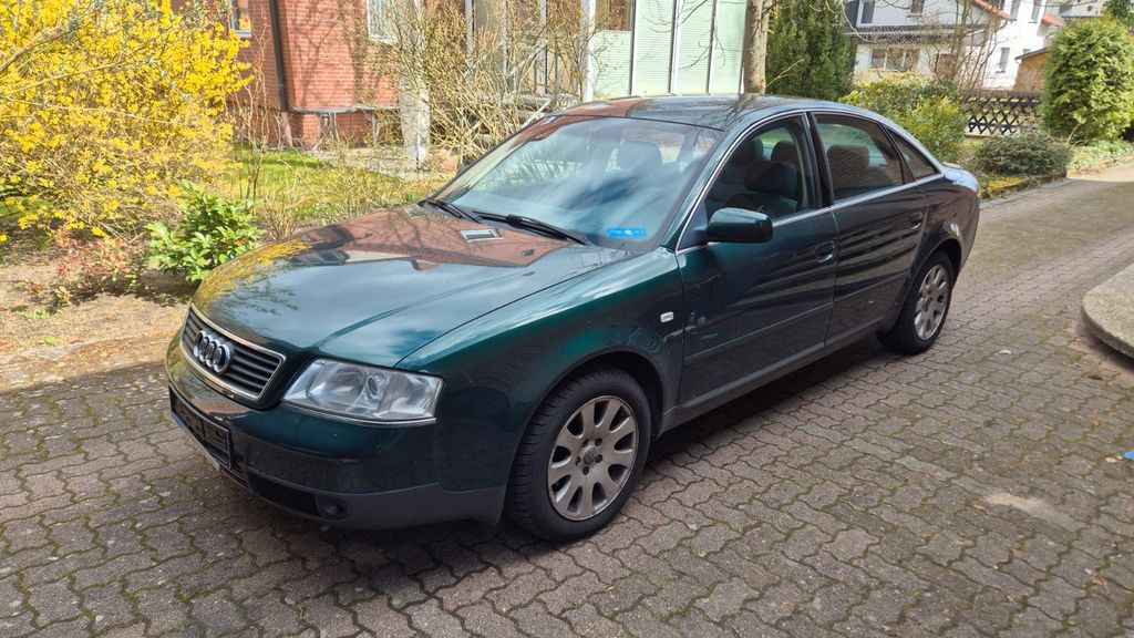 Audi A6 210.000 km 2.250 &euro; Lehrte 31275