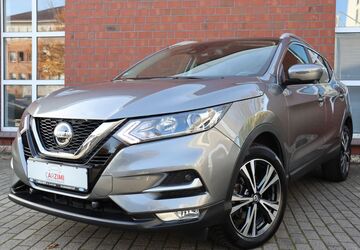 Nissan Qashqai 82.500 km 14.490 &euro; Hannover 30177