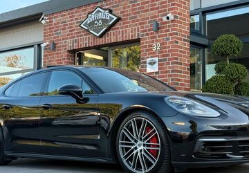 Porsche Panamera 246.000 km 46.900 &euro; Isernhagen 30916