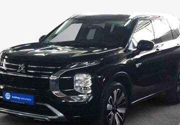 Mitsubishi Plug-in Hybrid Outlander 14.000 km 48.905 &euro; Hannover 30165
