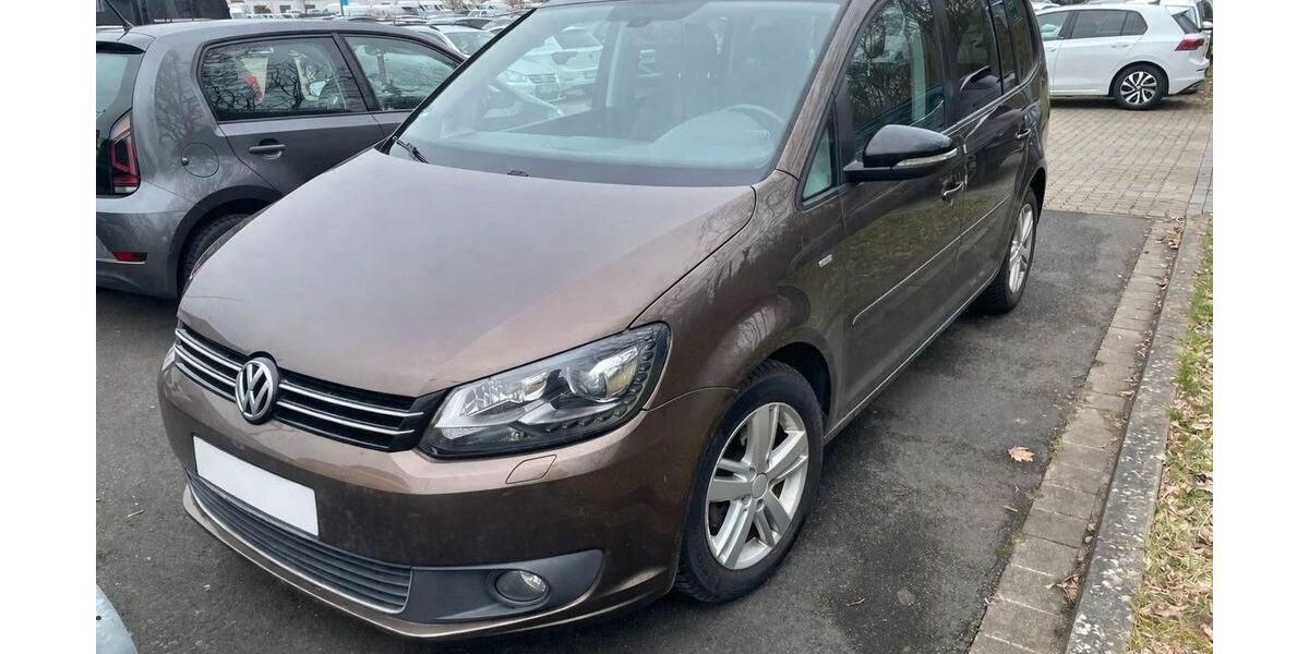 VW Touran 192.000 km 3.999 &euro; Hildesheim 31137