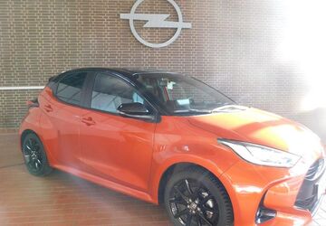 Toyota Yaris 10.272 km 21.850 &euro; Garbsen 30823