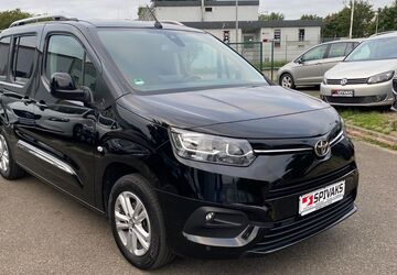 Toyota Proace City 91.000 km 16.999 &euro; Hannover 30179