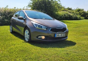 Kia ceed / Ceed 76.000 km 8.500 &euro; Hagenburg 31558