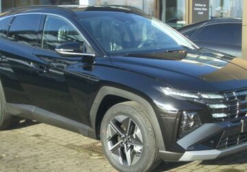 Hyundai TUCSON 2.450 km 36.490 &euro; Hannover 30453