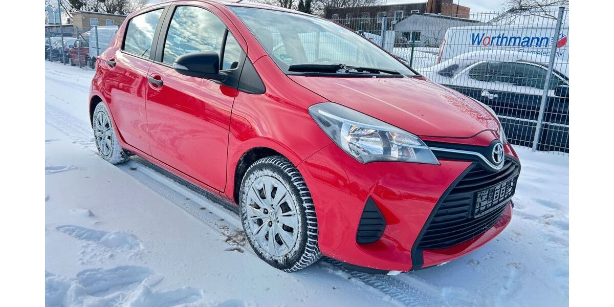 Toyota Yaris 228.666 km 4.999 &euro; Hannover 30179