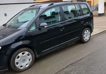 VW Touran 225.000 km 2.850 &euro; Langenhagen 30851