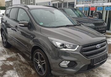 Ford Kuga 82.300 km 16.600 &euro; Garbsen 30827