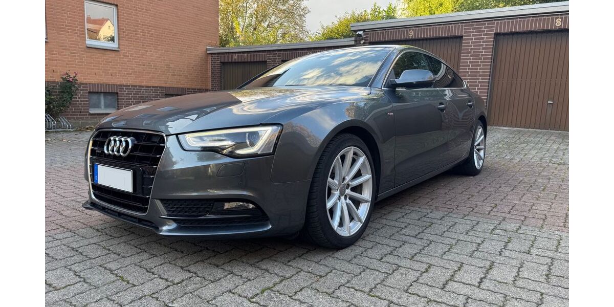 Audi A5 140.000 km 22.300 &euro; Sarstedt 31157