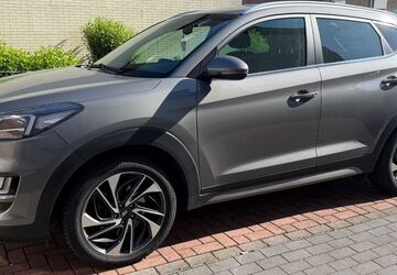 Hyundai TUCSON 119.000 km 15.999 &euro; Hannover 30419