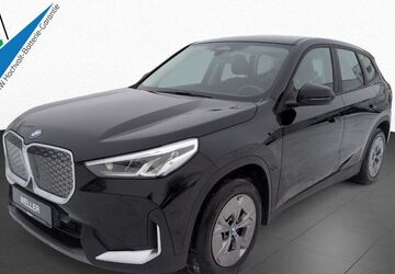 BMW iX1 30.941 km 32.450 &euro; Hildesheim 31137