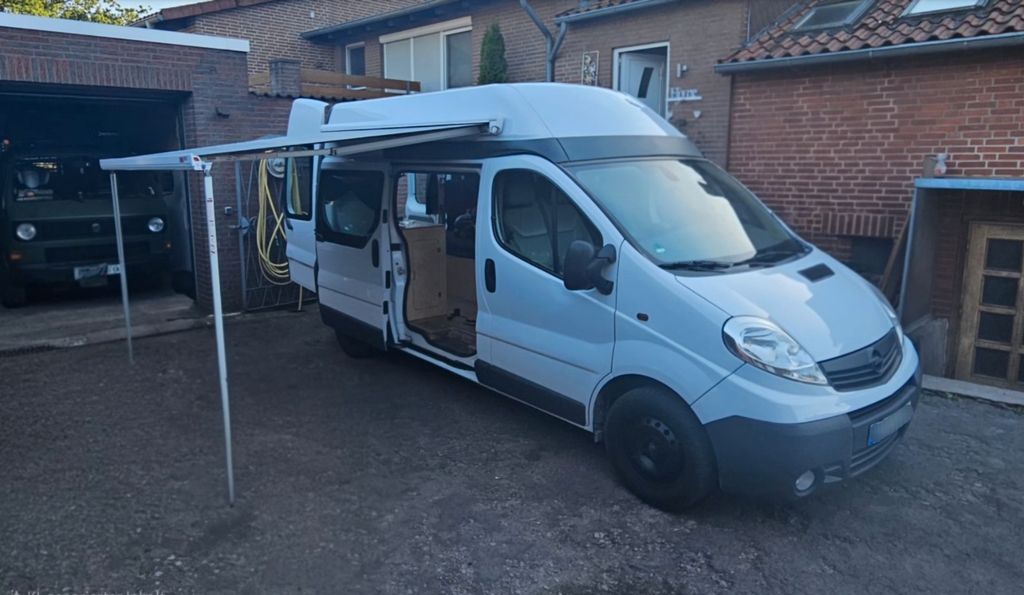 Opel Vivaro 113.630 km 14.000 &euro; Bad Münder 31848