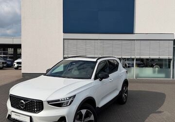 Volvo XC40 13.300 km 34.900 &euro; Hannover 30179