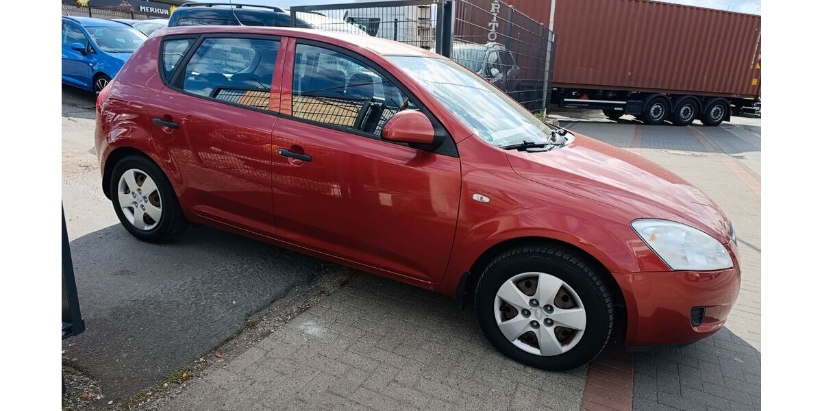 Kia Andere 100.000 km 3.990 &euro; Hannover 30453