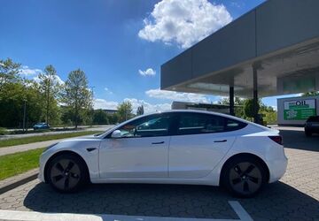 Tesla Model 3 47.900 km 27.990 &euro; Seelze 30926