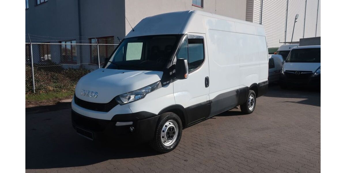 IVECO Andere 125.839 km 12.400 &euro; Hannover 30179