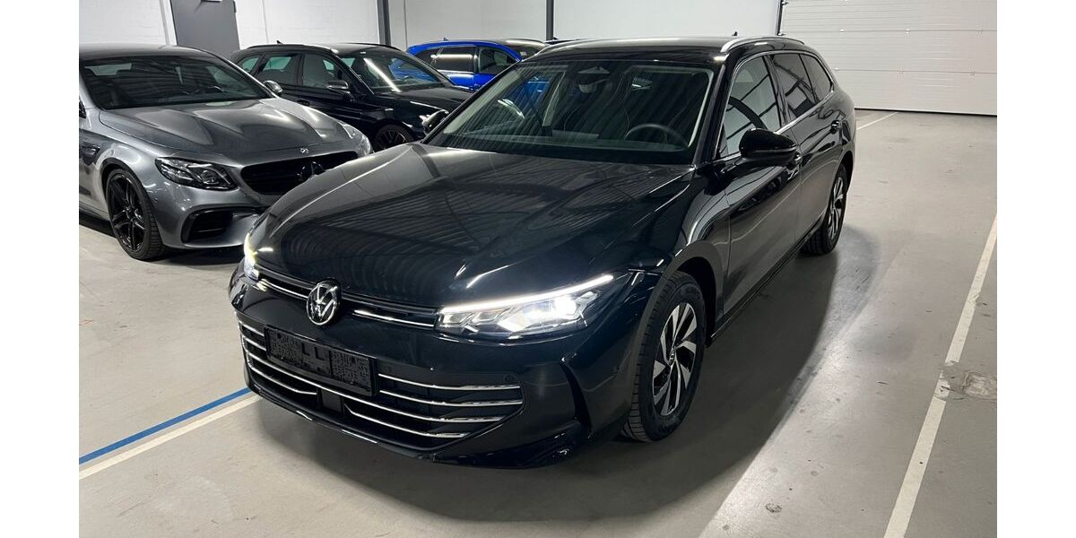 VW Passat Variant 30.000 km 29.980 &euro; Garbsen 30827