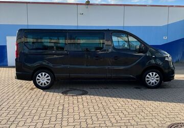 Opel Vivaro 175.000 km 14.100 &euro; Bad Münder 31848