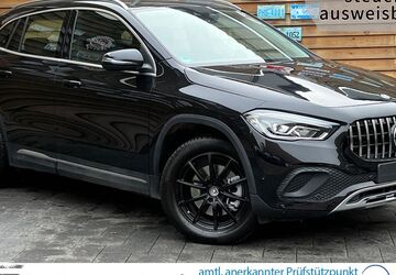 Mercedes-Benz GLA 250 12.858 km 30.900 &euro; Langenhagen 30855