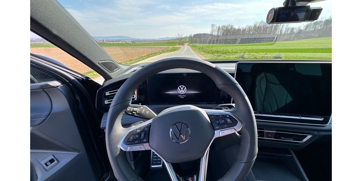 VW Tiguan 14.800 km 52.850 &euro; Elze 31008