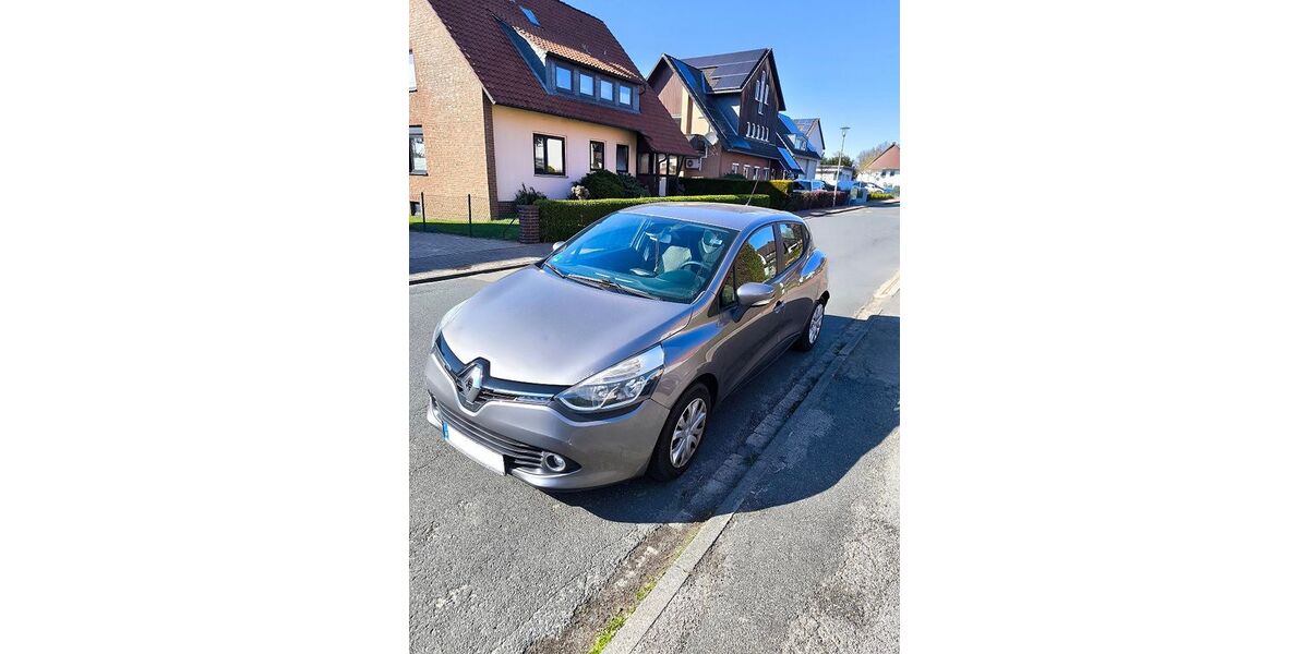 Renault Clio 142.300 km 4.600 &euro; Hannover 30163