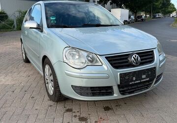 VW Polo 301.246 km 2.450 &euro; Hannover 30455