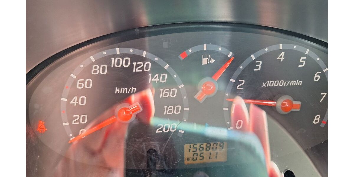 Nissan Micra 156.809 km 1.200 &euro; RONNENBERG 30952