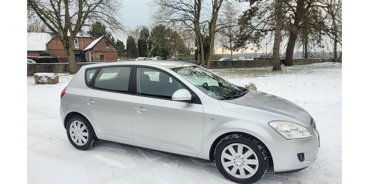Kia ceed / Ceed 183.762 km 3.000 &euro; Isernhagen 30916