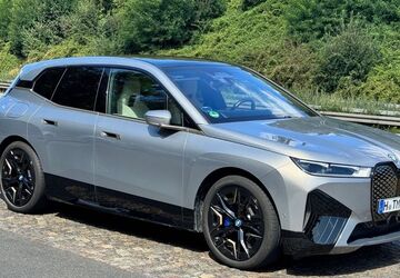 BMW iX 59.000 km 57.700 &euro; Garbsen 30826