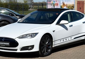 Tesla Model S 158.000 km 22.990 &euro; Barsinghausen (bei Hannover) 30890
