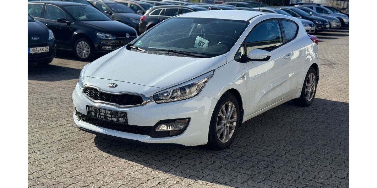 Kia ceed / Ceed 153.475 km 6.000 &euro; Neustadt 31535