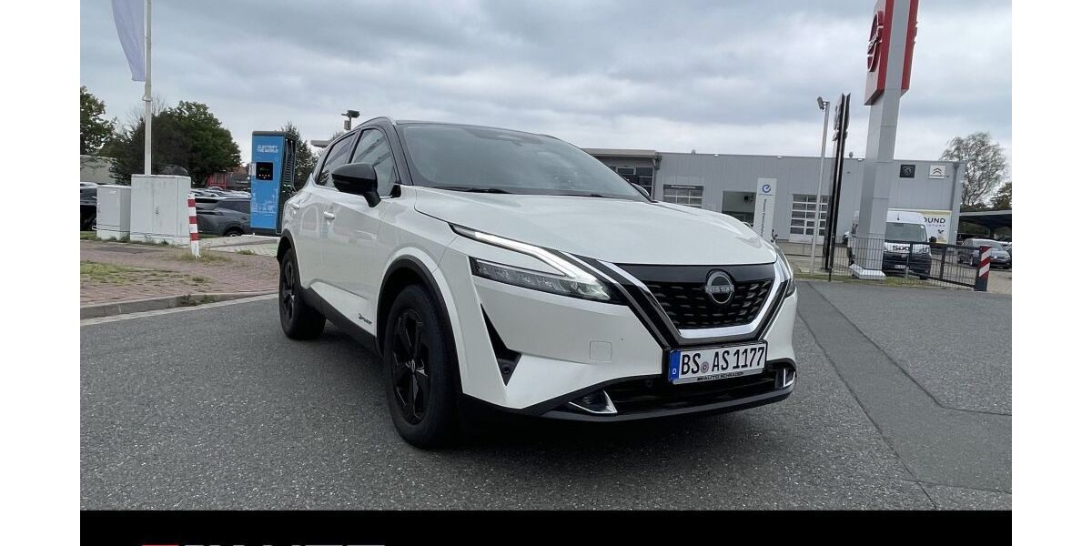 Nissan Qashqai 10.300 km 33.990 &euro; Garbsen 30826