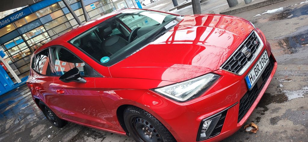 Seat Ibiza 18.000 km 15.499 &euro; Hannover 30159
