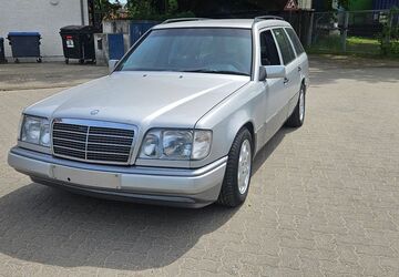 Mercedes-Benz E 200 305.000 km 8.299 &euro; Hannover 30163