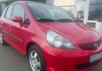 Honda Jazz 156.000 km 2.500 &euro; Garbsen 30827