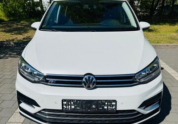 VW Touran 130.000 km 15.999 &euro; Hannover 30167