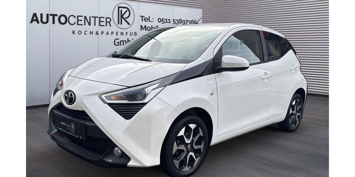 Toyota Aygo (X) 54.500 km 10.790 &euro; Seelze 30926