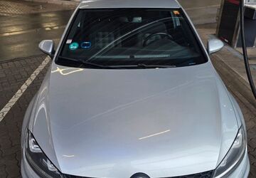 VW Golf 244.000 km 10.400 &euro; Hildesheim 31135