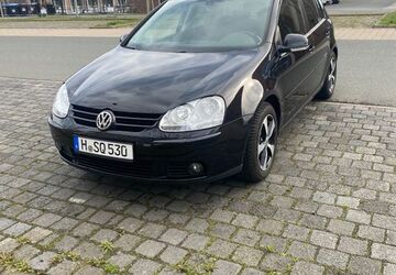 VW Golf 152.000 km 4.250 &euro; Hannover 30451